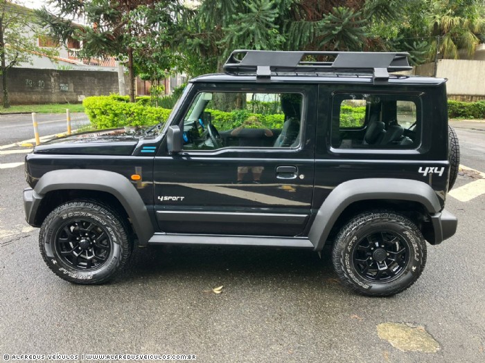 Suzuki JIMNY SIERRA SPORT 2023/2024